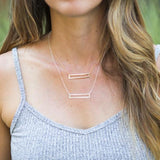 RECTANGLE OUTLINE NECKLACE