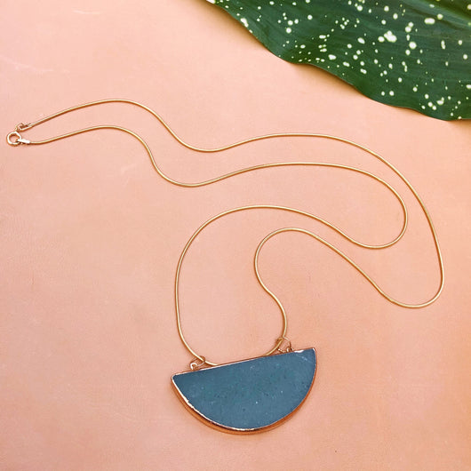 SUNDOWN STONE NECKLACE