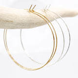 SKINNY HAMMERED HOOPS